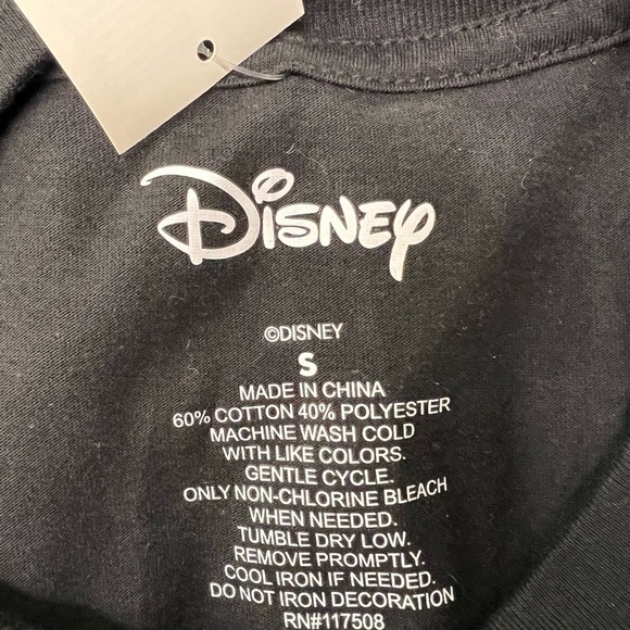 MICKEY Mouse Glow In The Dark T-Shirt Size S - Picture 6 of 6